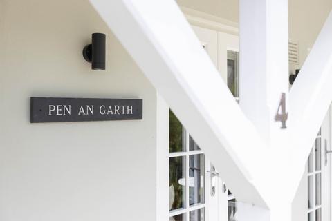3 bedroom end of terrace house for sale, The Brakeyard, St Mawes