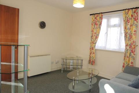 1 bedroom flat to rent, HIGHWOODS