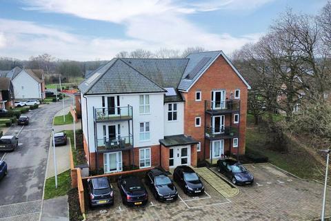 2 bedroom apartment for sale, Archer Grove, Arborfield Green, Reading, Berkshire, RG2