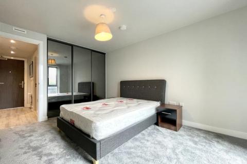 2 bedroom flat to rent, St. Martins Place, 169 Broad Street, Birmingham, West Midlands, B15