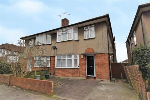 2 bedroom maisonette to rent, West End Road, Ruislip HA4