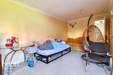 2 bedroom apartment for sale, Scott Road, Norwich