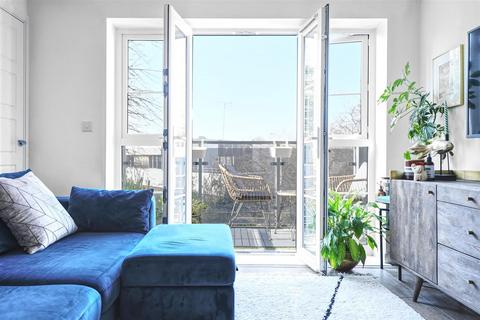 29, Hillside Court Constables Way, Hertford, SG13 7TY