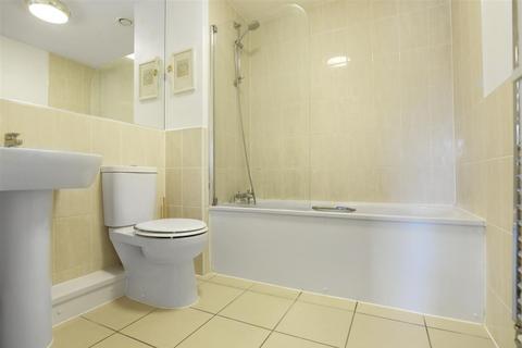 29, Hillside Court Constables Way, Hertford, SG13 7TY