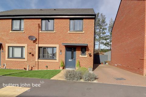 3 bedroom semi-detached house for sale, York Road, Telford