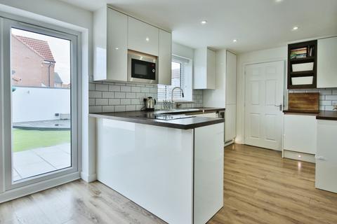 123 Grosvenor Road, Kingswood, Hull, HU7 3FF