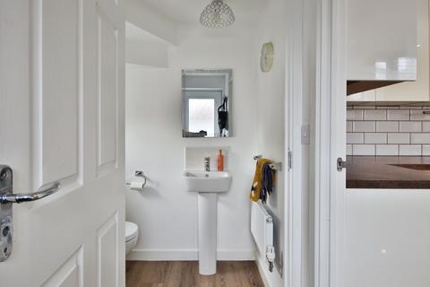123 Grosvenor Road, Kingswood, Hull, HU7 3FF