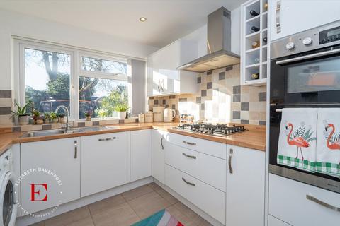 1 Fernhill Close, Kenilworth, CV8 1AN
