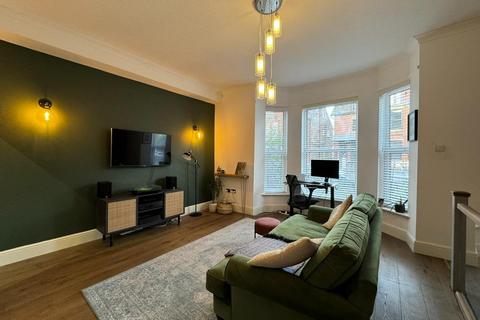 1 bedroom duplex for sale, Maple Avenue, Chorlton