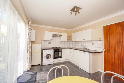 3 bedroom end of terrace house for sale, St. Catherines Close, St. Leonards-On-Sea