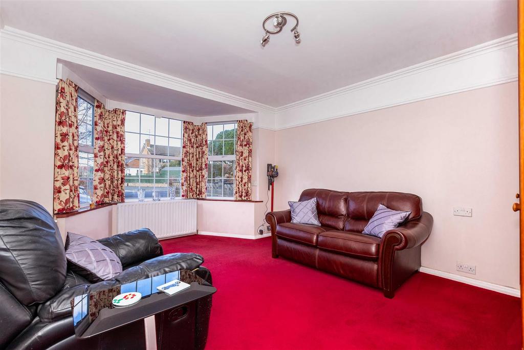 Chesswood Rd 72-09.jpg