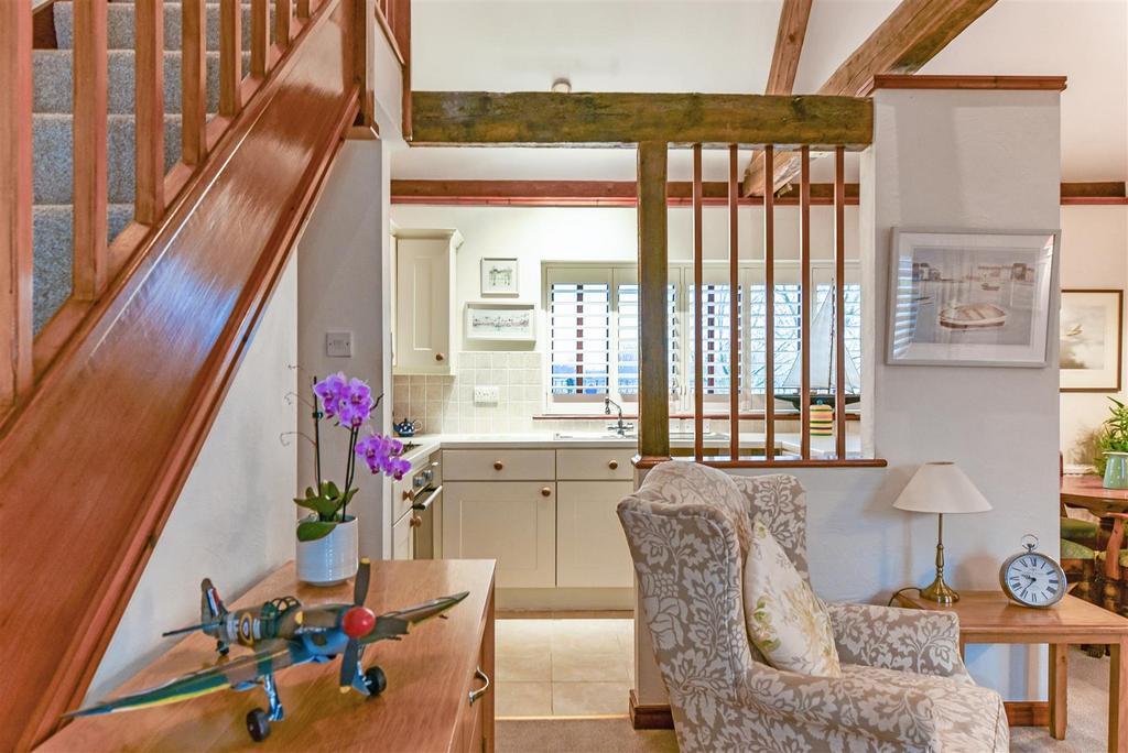 Sitting/Kitchen Area