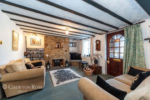 3 bedroom detached house for sale, SQUIRREL Lane, Winkfield