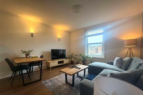 2 bedroom apartment to rent, Festing Road, Southsea Unfurnished