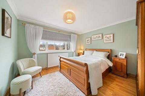 6 Gracemere Crescent, Basingstoke, RG22 5JN
