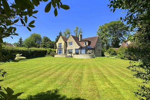 10 Bannerdown Close, Batheaston, Bath, BA1 7JN