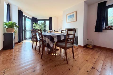 10 Bannerdown Close, Batheaston, Bath, BA1 7JN
