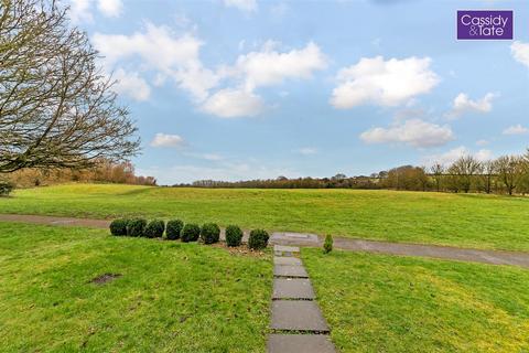 1 bedroom apartment for sale, Richmond Walk, Jersey Farm, St Albans