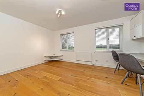 1 bedroom apartment for sale, Richmond Walk, Jersey Farm, St Albans