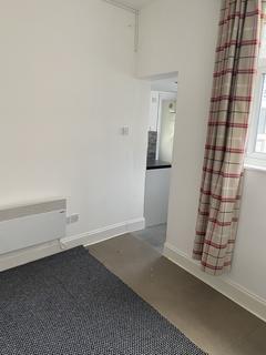1 bedroom bedsit to rent, Hastings Road, Coventry CV2
