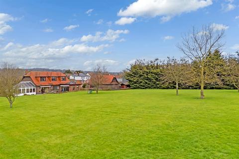 5 bedroom detached house for sale, Brook Street, Brentwood