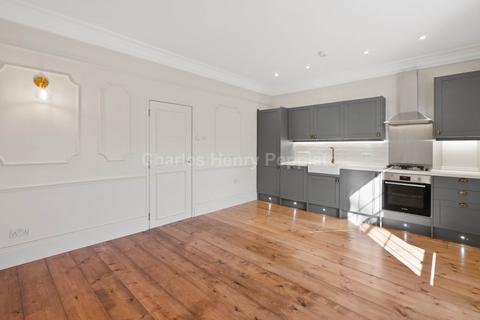 1 bedroom apartment to rent, Hanley Road, Finsbury Park, N4