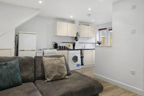 1 bedroom maisonette for sale, Farnham Close, Bracknell RG12