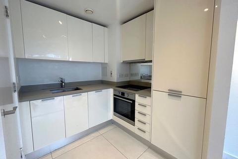 2 bedroom apartment for sale, Navigation Building, Station Approach, Hayes, UB3 4FF