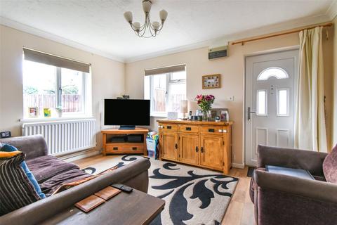 2 bedroom terraced house for sale, Rosebay Gardens, Hampshire RG27