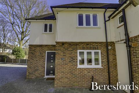 3 bedroom end of terrace house for sale, Danes Way, Pilgrims Hatch, CM15