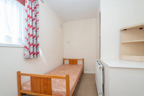 1 Boxted Road, Hemel Hempstead, HP1 2QH