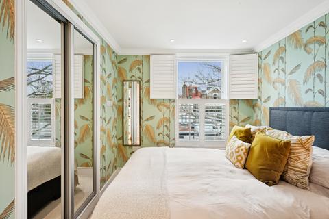 Flat 6, 2 Sutherland Road, London, W13 0DT