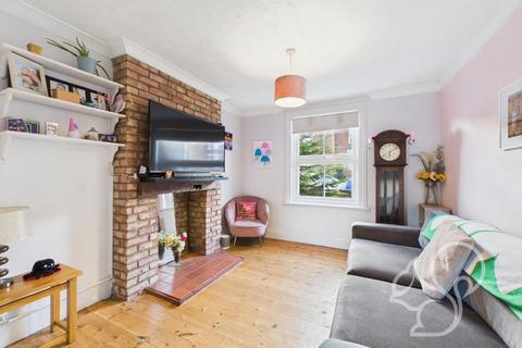 3 bedroom semi-detached house for sale, Scarletts Road, Colchester