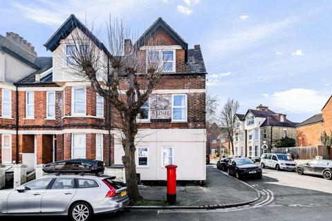 2 bedroom ground floor flat to rent, Bournemouth Road, Folkestone, Folkestone, CT19