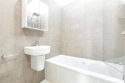 34 Pearscroft Road, London, SW6 2BB