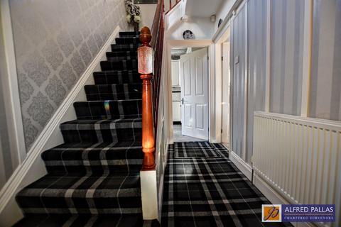 3 bedroom semi-detached house for sale, Louis Avenue, Fulwell