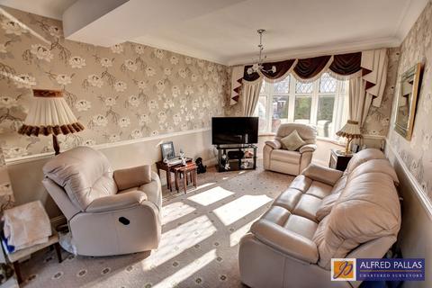 3 bedroom semi-detached house for sale, Louis Avenue, Fulwell