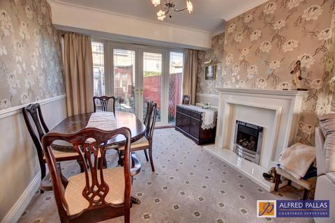 3 bedroom semi-detached house for sale, Louis Avenue, Fulwell