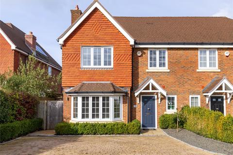 1 High Acre Close, Fetcham, Leatherhead, KT22 9FH