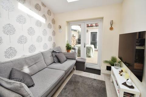 3 bedroom semi-detached house for sale, Grange Crescent, Keighley BD20