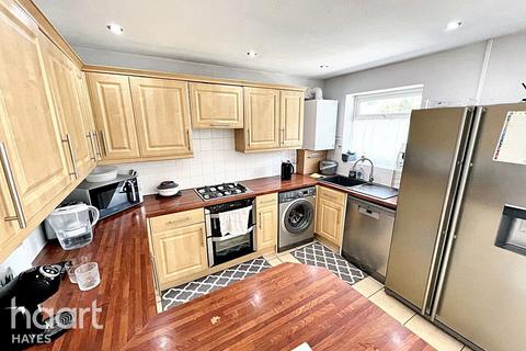 4 bedroom semi-detached house for sale, Shakespeare Avenue, Hayes