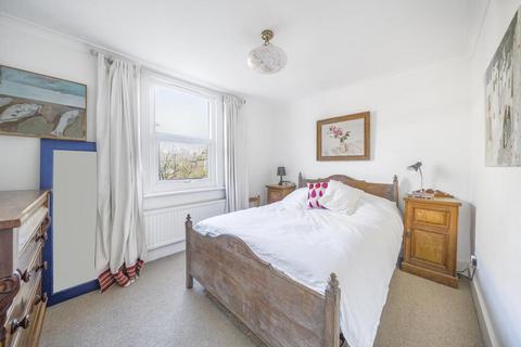 2 bedroom flat for sale, Thornlaw Road, West Norwood