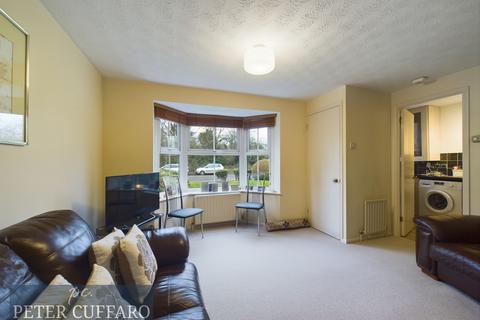 undefined, Lawrence Avenue, Ware SG12