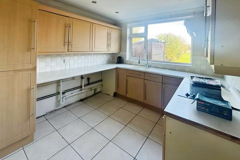 3 bedroom semi-detached house for sale, Kirton Road, Blyton