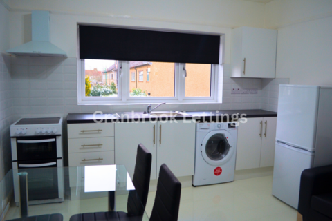 1 bedroom flat to rent, Ilford, IG2