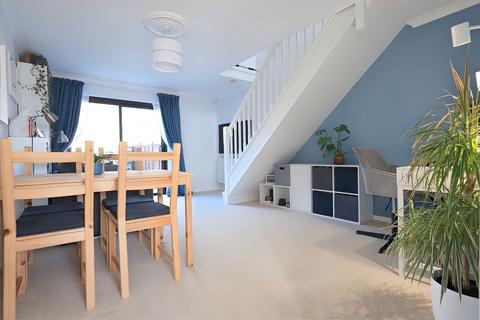 23 Barrington Close, Witney, OX28 5FJ