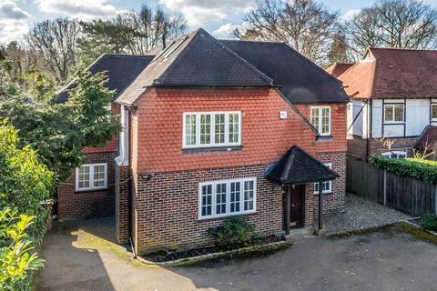 5 bedroom detached house for sale, Milford Road, Elstead, Godalming, GU8