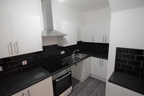 2 bedroom apartment to rent, Warbreck Drive, Blackpool