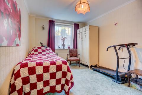 2 bedroom flat for sale, Greenacres, Preston Park Avenue, Brighton, BN1