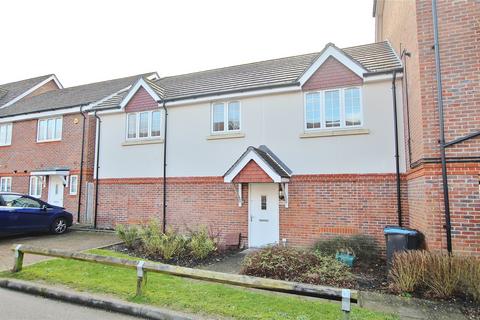 2 bedroom maisonette for sale, Brookwood Farm Drive, Woking GU21